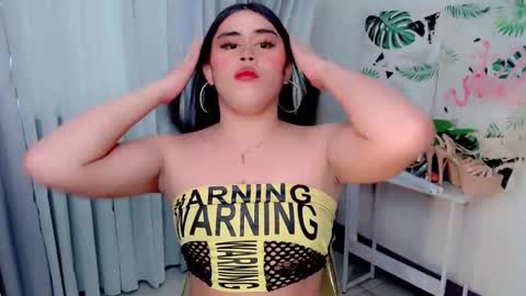 urhotdexie69 online show from 09-13-25, 12:32