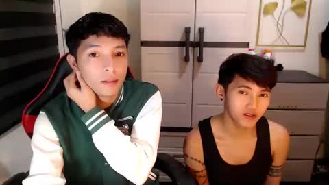 Ethan online show from 04-21-26, 04:34