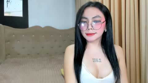 Snapshot of urhotgirl_sexyariela chatting on 04-25-26, 10:51 urhotgirl_sexyariela online show from 04-25-26, 10:51