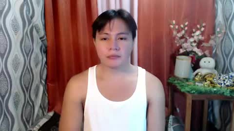 Snapshot of urhunky_ivan chatting on 12-17-24, 04:00 urhunky_ivan online show from 12-17-24, 04:00
