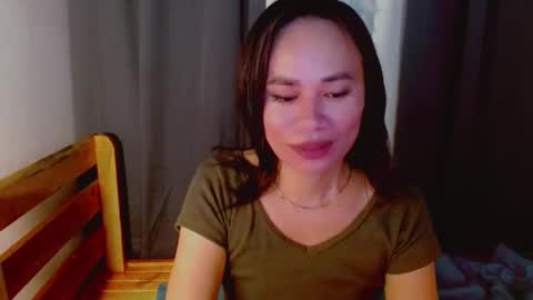 urlovely_che online show from 11-20-25, 02:01