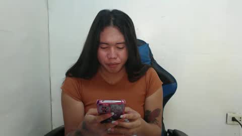 Sofie online show from 10-14-25, 01:12