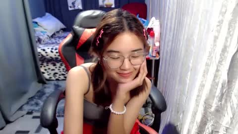 Snapshot of urlovelychinita chatting on 01-08-25, 02:14 urlovelychinita online show from 01-08-25, 02:14