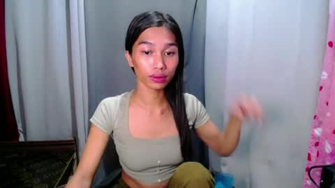 Snapshot of urloverjasmine_xx chatting on 06-26-26, 12:31 urloverjasmine_xx online show from 06-26-26, 12:31