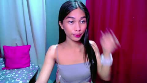 Snapshot of urloverjasmine_xx chatting on 07-08-26, 01:59 urloverjasmine_xx online show from 07-08-26, 01:59