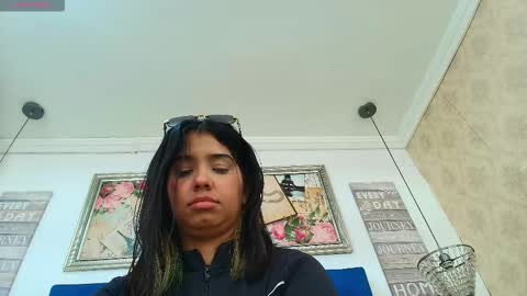 Love online show from 11-21-25, 03:54