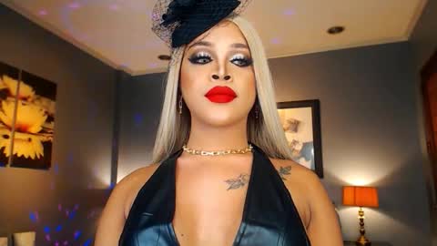 UrMajestyTyra online show from 10-25-25, 02:30