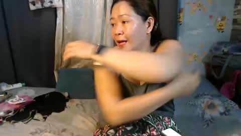 urpinay_singlemother online show from 06-06-26, 10:42