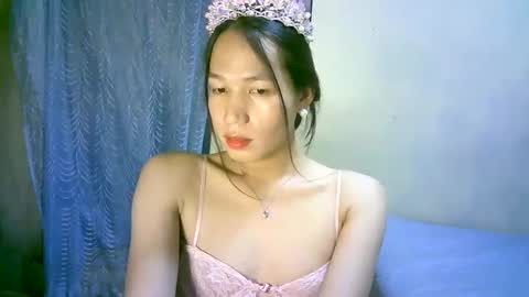 queen julia not into CHEAPGUY online show from 01-31-25, 01:02