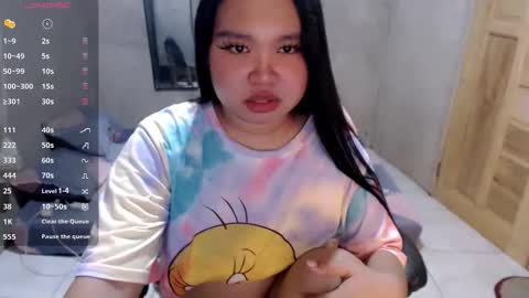 Snapshot of urpinayslutxxx chatting on 10-31-25, 10:00 Jane online show from 10-31-25, 10:00