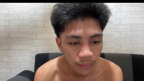 Snapshot of urpinoynaughty chatting on 11-06-25, 07:04 urpinoynaughty online show from 11-06-25, 07:04