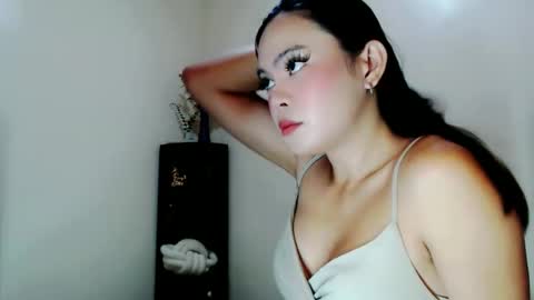 urpretty_girl online show from 03-04-26, 10:16
