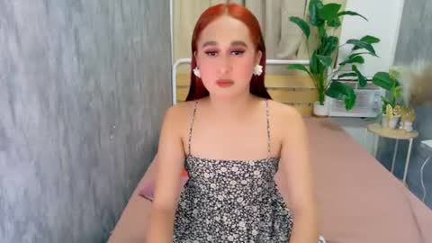 Snapshot of urqueenofhumiliation chatting on 05-18-26, 12:44 urqueenofhumiliation online show from 05-18-26, 12:44