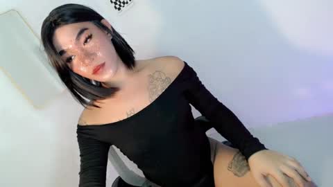 urseductive_mistress online show from 07-28-26, 04:39