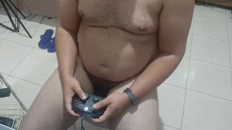 Snapshot of urso_nerd chatting on 11-05-25, 01:16 urso_nerd online show from 11-05-25, 01:16