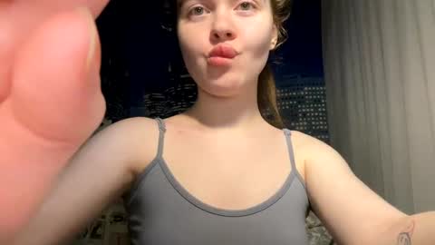 Hannah online show from 12-31-24, 02:14