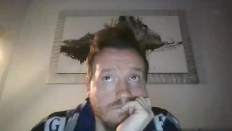 Snapshot of urspanishgentleman chatting on 12-22-25, 08:06 urspanishgentleman online show from 12-22-25, 08:06