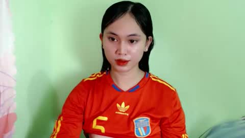 Snapshot of ursweet_athisa18 chatting on 04-24-26, 09:45 Athisa online show from 04-24-26, 09:45