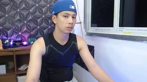 ursweet_jade online show from 09-09-25, 11:21