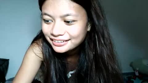 Snapshot of ursweetereca18 chatting on 06-03-26, 02:19 ERECA online show from 06-03-26, 02:19
