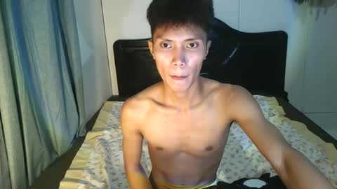 Snapshot of urtwink_jm chatting on 04-03-26, 04:05 mark online show from 04-03-26, 04:05