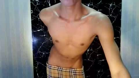 Snapshot of urtwink_jm chatting on 05-18-26, 06:03 mark online show from 05-18-26, 06:03