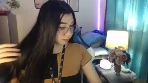 Ashley Kate Mateo Gray online show from 12-04-24, 10:24