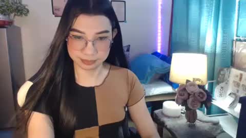 Ashley Kate Mateo Gray online show from 12-13-24, 04:33