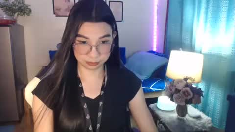 Ashley Kate Mateo Gray online show from 12-19-24, 12:56