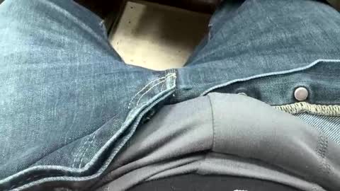 Snapshot of usabound chatting on 11-18-25, 10:14 usabound online show from 11-18-25, 10:14