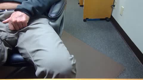 Snapshot of useemie chatting on 03-10-25, 10:34 useemie online show from 03-10-25, 10:34