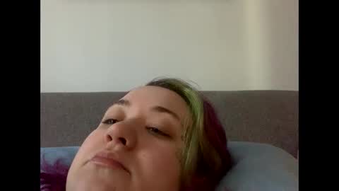 usefulhole online show from 09-14-25, 05:23