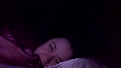 Snapshot of usefulhole chatting on 11-01-25, 04:47 usefulhole online show from 11-01-25, 04:47