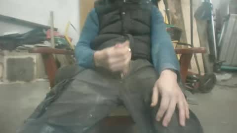 Snapshot of usr0369 chatting on 10-18-25, 04:19 usr0369 online show from 10-18-25, 04:19