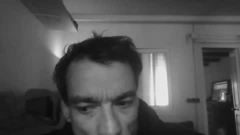 Snapshot of uthonn chatting on 02-17-26, 12:34 uthonn online show from 02-17-26, 12:34