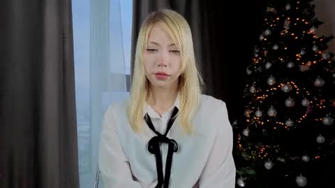 Chloe online show from 02-14-26, 12:13