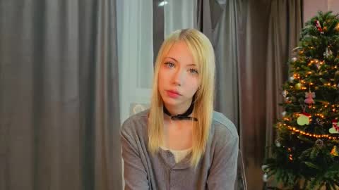 Chloe online show from 02-16-26, 01:29