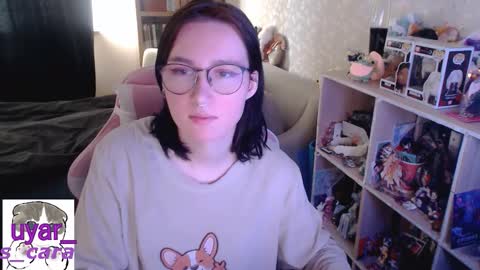 Snapshot of uyar_ chatting on 09-22-25, 12:51 Cara online show from 09-22-25, 12:51