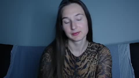 Valensiya online show from 05-10-26, 06:13