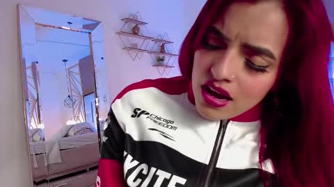 valeriee miller online show from 11-01-25, 06:04