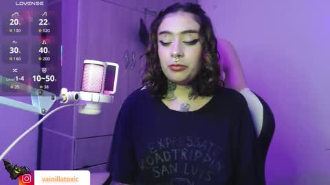 Vainilla Independent model online show from 12-03-25, 11:25