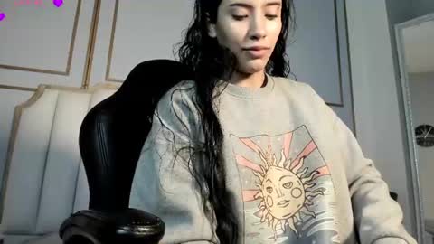 Vaioleth online show from 06-12-26, 12:59