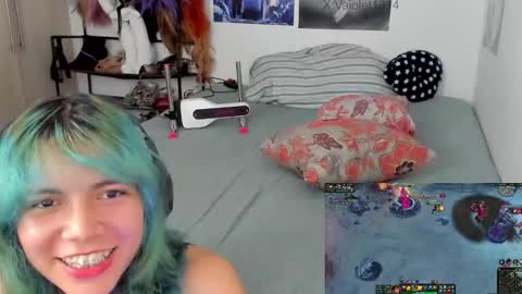 Vaiolet1314 online show from 12-20-25, 01:34