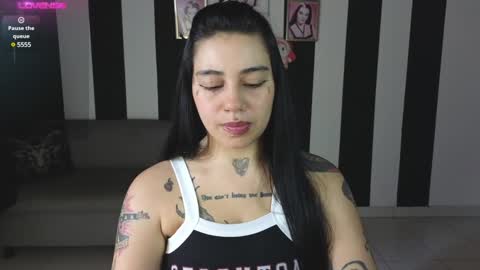 first of all... who are u online show from 01-03-25, 07:27