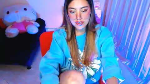 Hi I am Valcooky online show from 01-05-25, 04:25