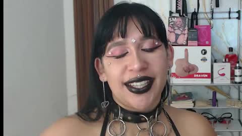 Snapshot of valen_ross7 chatting on 05-10-26, 09:14 valen_ross7 online show from 05-10-26, 09:14