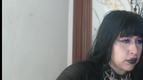 Snapshot of valen_ross7 chatting on 06-07-26, 08:07 valen_ross7 online show from 06-07-26, 08:07
