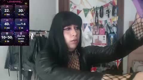 Snapshot of valen_ross7 chatting on 06-21-26, 09:56 valen_ross7 online show from 06-21-26, 09:56