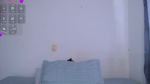 IG-valen mendoza99  twitter valenthompson99 online show from 02-24-26, 09:13