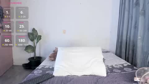 Snapshot of valen_thompson chatting on 05-27-26, 01:57 IG-valen mendoza99 twitter valenthompson99 online show from 05-27-26, 01:57